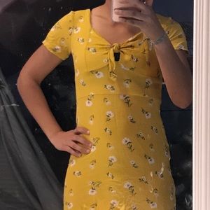 Yellow pacsun floral summer dress
